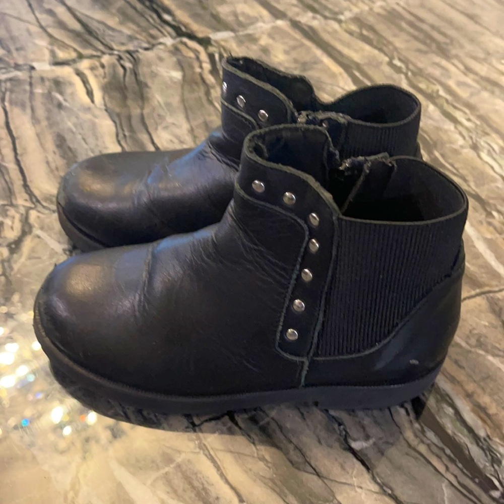 Girls Zara boots
